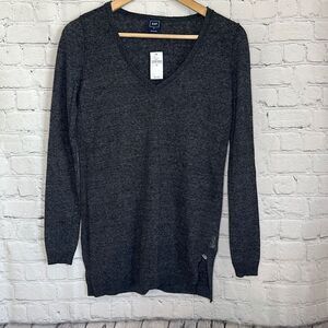Gap Gray Long Sleeve Women’s Lightweight V neck Sweater size‎ xs NEW Linen Blend